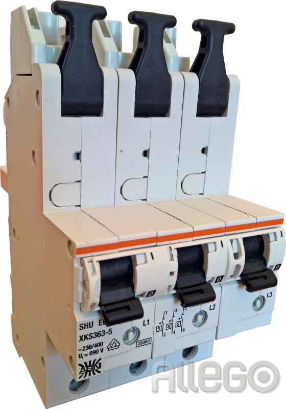 XKS335-5 SHU-Schalter+Adapter 3pol.35A Char.E Fabr.ABN